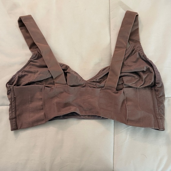 Spanx - brownish/tan xlarge bra - Picture 2 of 3